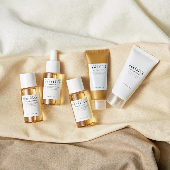 Centella Travel Kit
100% Centella asiatica extract from the nature of Madagascar - Picture 3 of 8